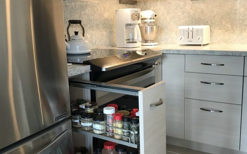 808 Designs - Custom Cabinet Design Honolulu, Hawaii